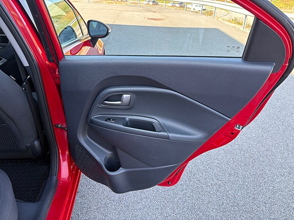 Kia Rio 19 of 30