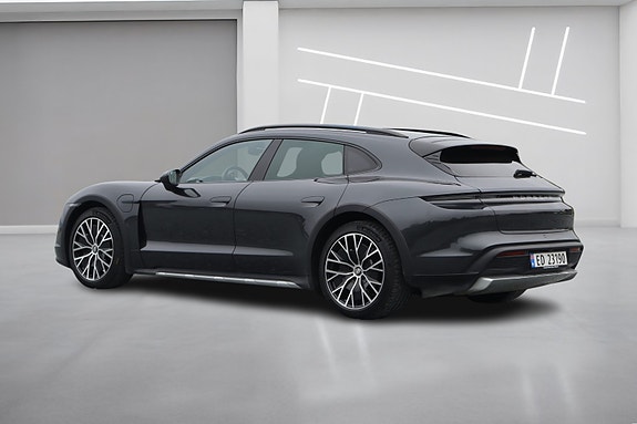 Porsche Taycan 4 5 of 28