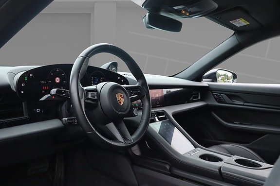 Porsche Taycan 4 8 of 28