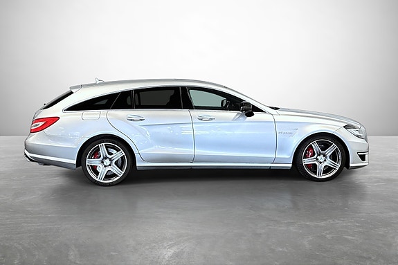 Mercedes-Benz CLS63 5 of 5
