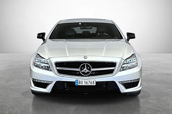 Mercedes-Benz CLS63 3 of 5