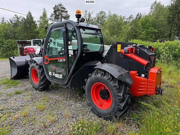 Bobcat 2021 TL30.70DB m/ skuffe, pallegaffel og 4 kjettinger. 5 of 5