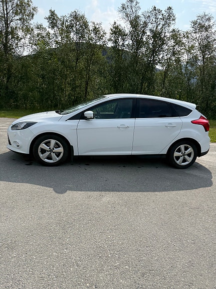 Ford Focus 4 of 5