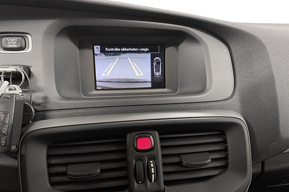 Volvo V40 8 of 12