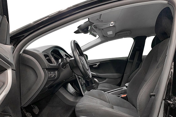 Volvo V40 5 of 5