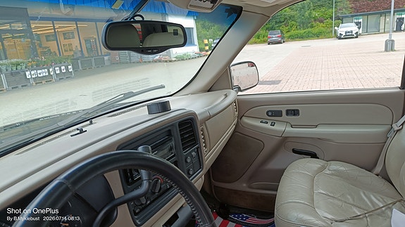 Chevrolet Tahoe 14 of 30