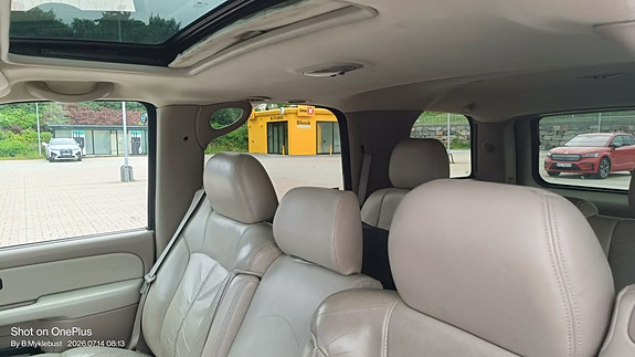Chevrolet Tahoe 13 of 30