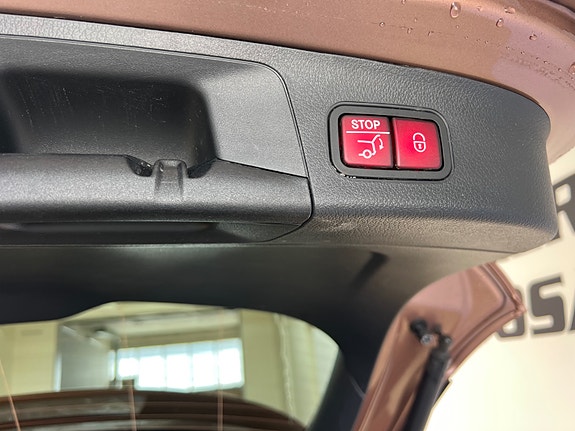 Mercedes-Benz EQA250 24 of 26