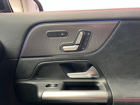 Mercedes-Benz EQA250 19 of 26