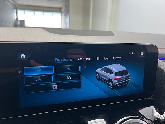 Mercedes-Benz EQA250 16 of 26