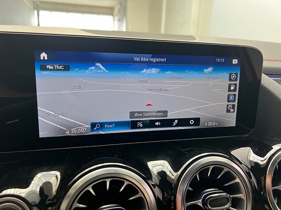 Mercedes-Benz EQA250 12 of 26