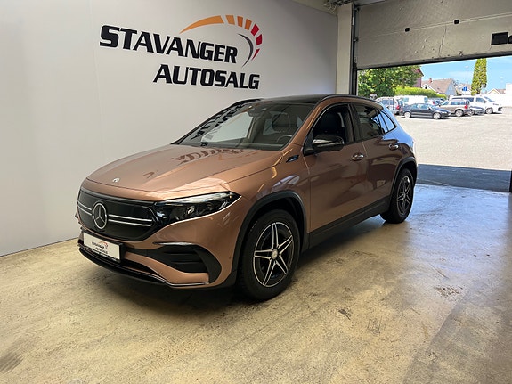 Mercedes-Benz EQA250 2 of 5