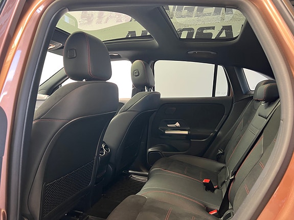 Mercedes-Benz EQA250 22 of 26