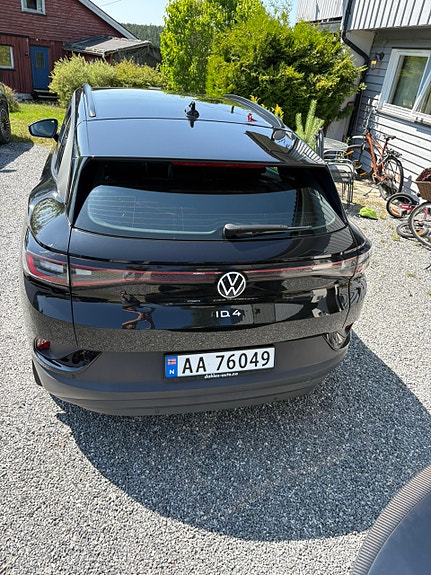 Volkswagen ID.4 4 of 5