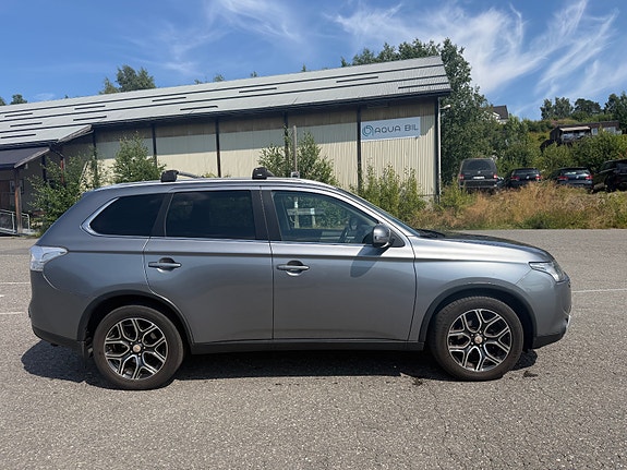 Mitsubishi Outlander 4 of 21