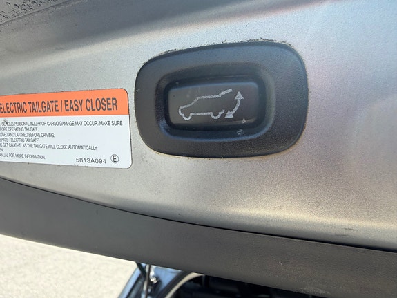 Mitsubishi Outlander 10 of 21