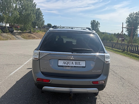 Mitsubishi Outlander 8 of 21