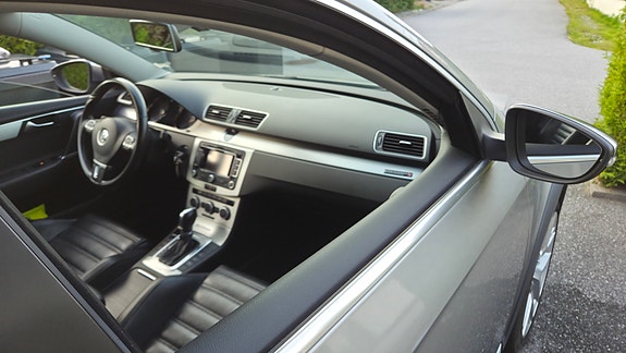 Volkswagen Passat Alltrack 4 of 5