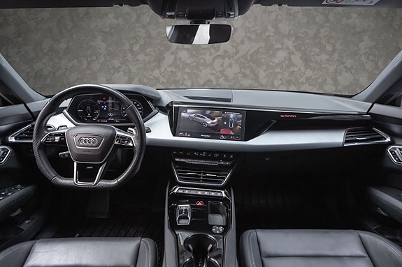 Audi e-tron GT 29 of 30