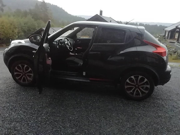 Nissan Juke 3 of 5