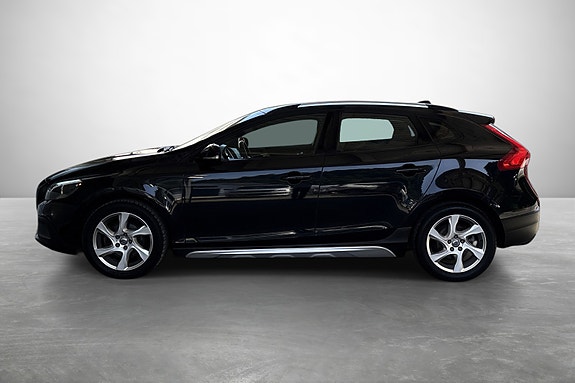Volvo V40 Cross Country 4 of 5