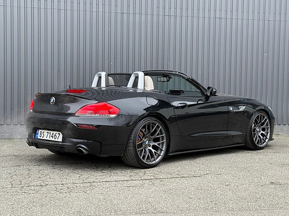 BMW Z4 8 of 30