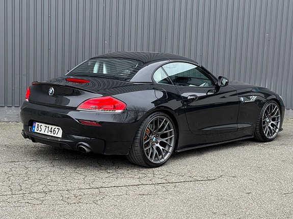 BMW Z4 7 of 30
