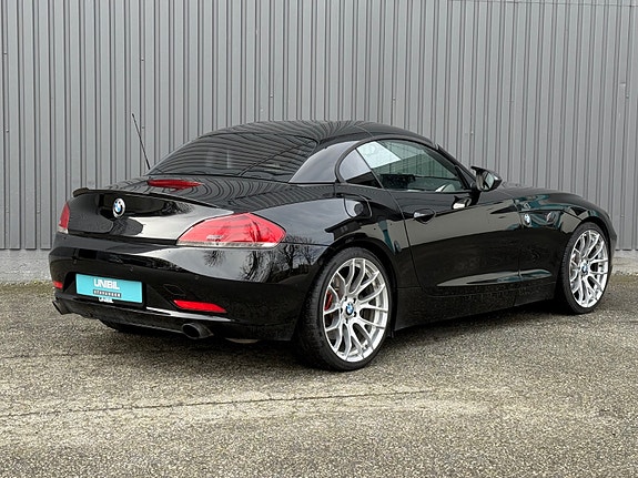 BMW Z4 4 of 5