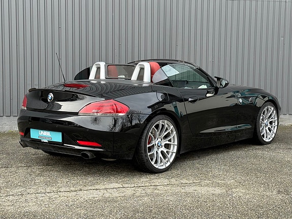 BMW Z4 6 of 30