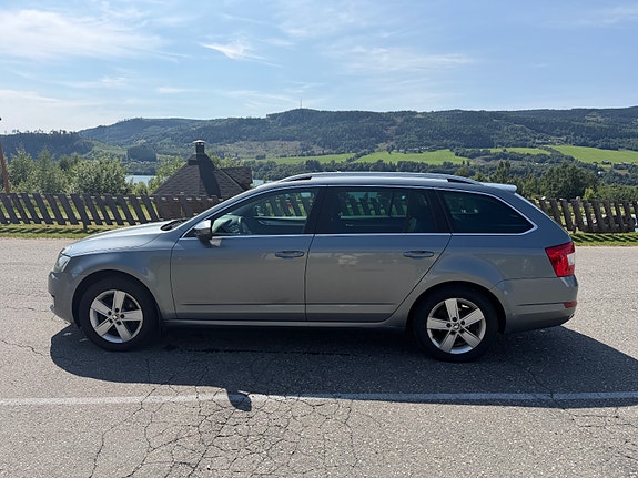 Skoda Octavia 5 of 17