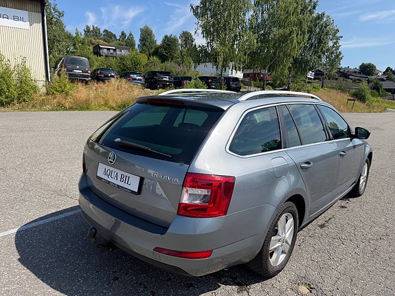 Skoda Octavia 7 of 17