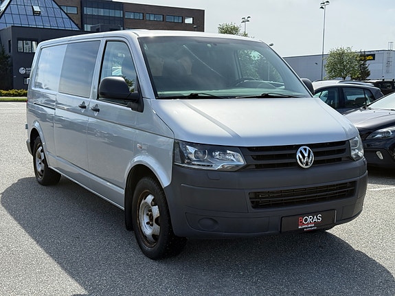Volkswagen Transporter 3 of 5