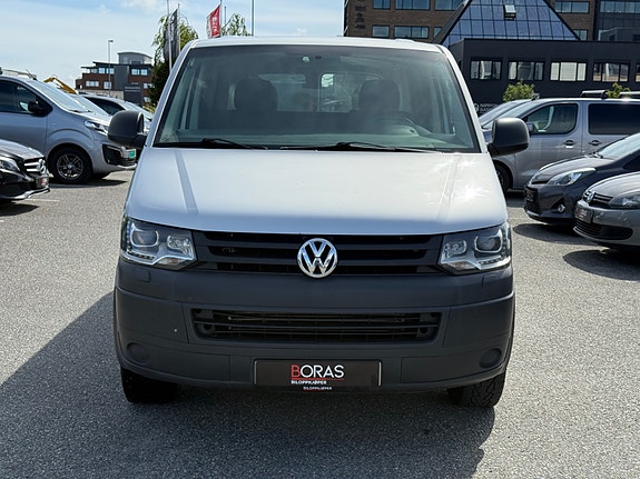 Volkswagen Transporter 2 of 5