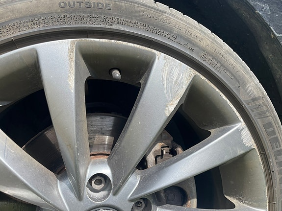 Volkswagen e-Golf VII 14 of 18