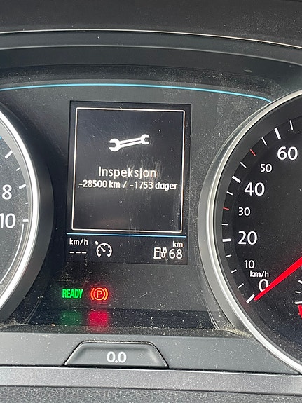 Volkswagen e-Golf VII 15 of 18