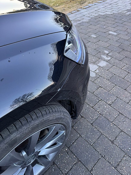 Volkswagen e-Golf VII 8 of 18