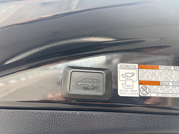 Toyota RAV4 17 of 30