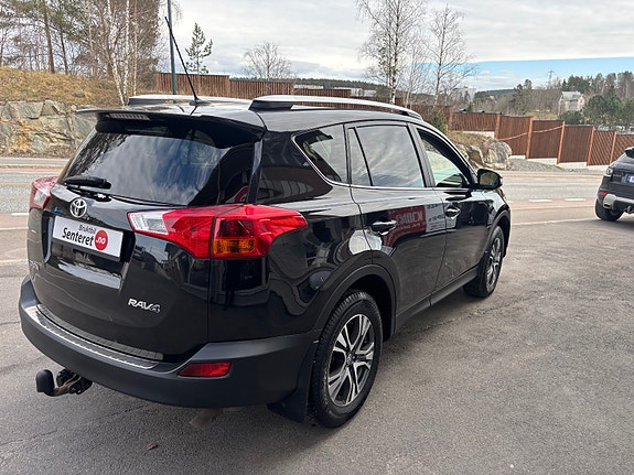 Toyota RAV4 11 of 30