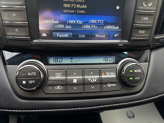 Toyota RAV4 29 of 30