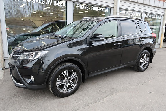 Toyota RAV4 5 of 30