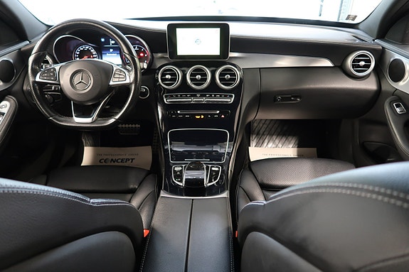 Mercedes-Benz C-Klasse 16 of 30