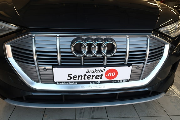 Audi e-tron 19 of 30