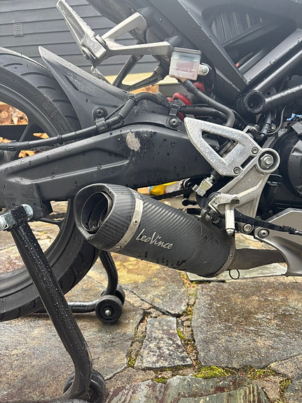 Honda CB 125 R 7 of 11