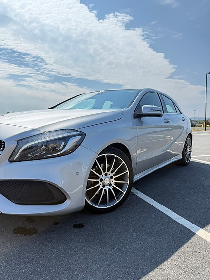 Mercedes-Benz A180 5 of 5