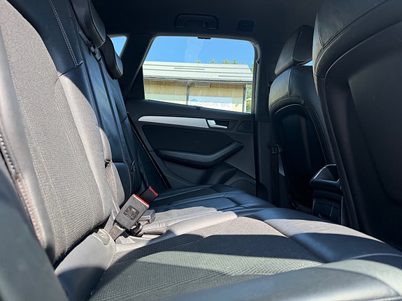 Audi Q5 10 of 17