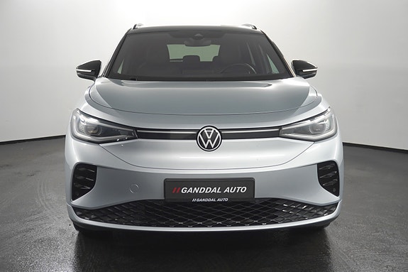 Volkswagen ID.4 GTX 4 of 5