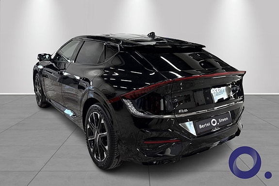 Kia EV6 3 of 5