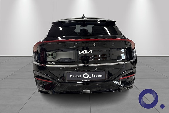 Kia EV6 4 of 5