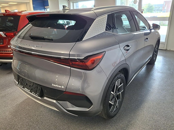 BYD Atto 3 3 of 5