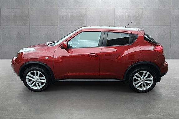 Nissan Juke 2 of 5